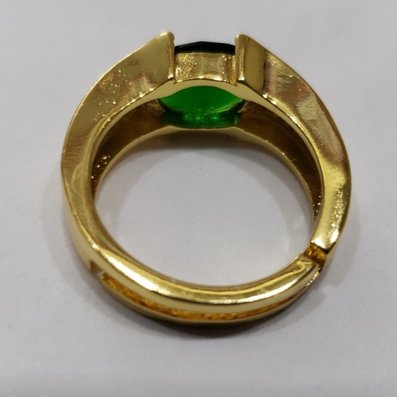 Men's Green 2ct CZ Stone Ring - Picture 7 of 8